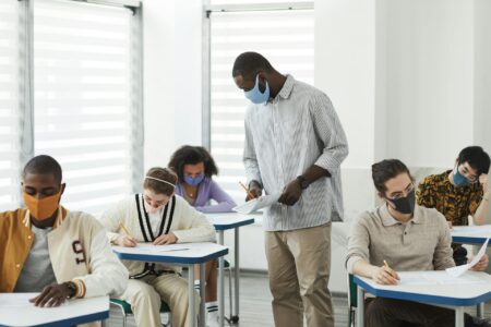 Ensino jurídico na quarentena (III): as aulas presenciais pós-confinamento. Marina Feferbaum, Conjur